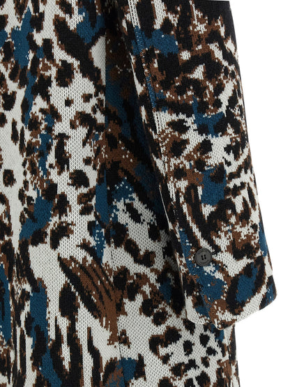 Overcoat by Missoni for women in polyamide wool multicolor & jacquard features an voluminous silhouette, showcasing distinct pockets and a voluminous for a truly voluminous aesthetic.