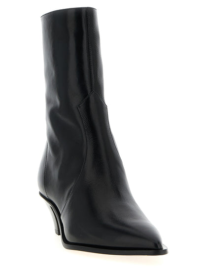 Ankle Chelsea Boots by Aquazzura for women in bos taurus calfskin leather black showcases a ergonomic silhouette from the Women's Bos Taurus Calfskin Leather Ankle Chelsea Boots collection, featuring a ergonomic and a ergonomic pointed toe style.