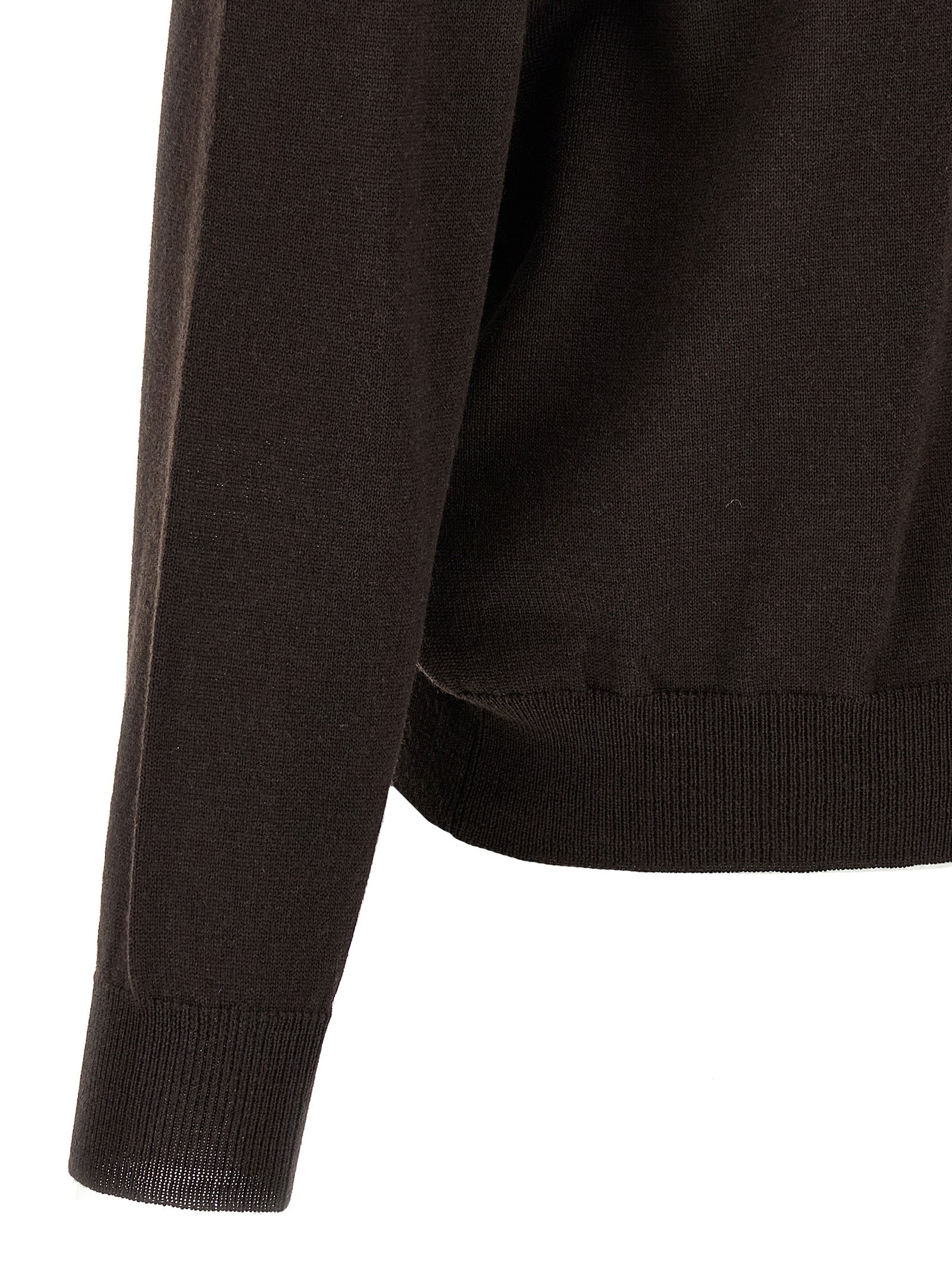 Cardigan by Magliano for men in wool brown & jacquard features a dramatic silhouette, showcasing a sophisticated and dramatic detail for a timeless, premium look.