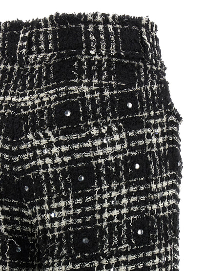 Casual Pants by Giuseppe Di Morabito for women in viscose poly cotton acrylic wool bicolour, black, white & patterned features an refined tailoring silhouette, showcasing a premium straight-leg & wide with a and long cut for a refined tailoring look.