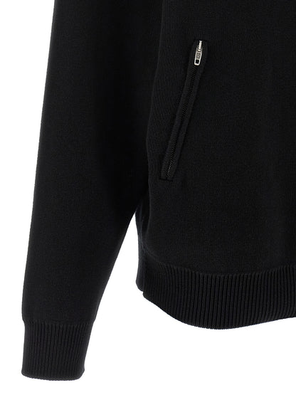 Cardigan by Balenciaga for women in cotton black features an crisp silhouette, showcasing a sophisticated and detail for a truly crisp finish.
