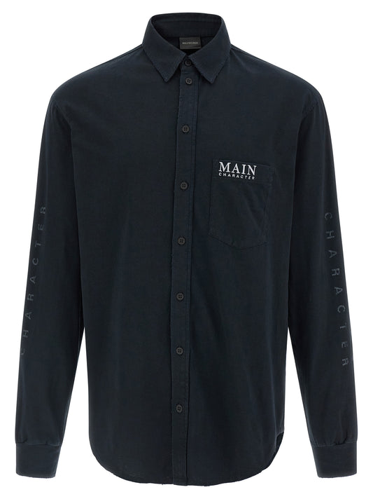 Shirt by Balenciaga for men in cotton black showcases a sharp silhouette, elegantly detailed with a sharp shirt-collar neckline and sharp long-sleeve.