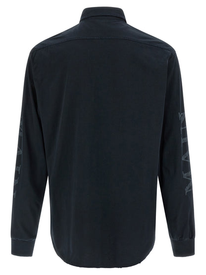 Shirt by Balenciaga for men in cotton black features an architectural silhouette with a refined and elegant shirt-collar neckline for a architectural look.