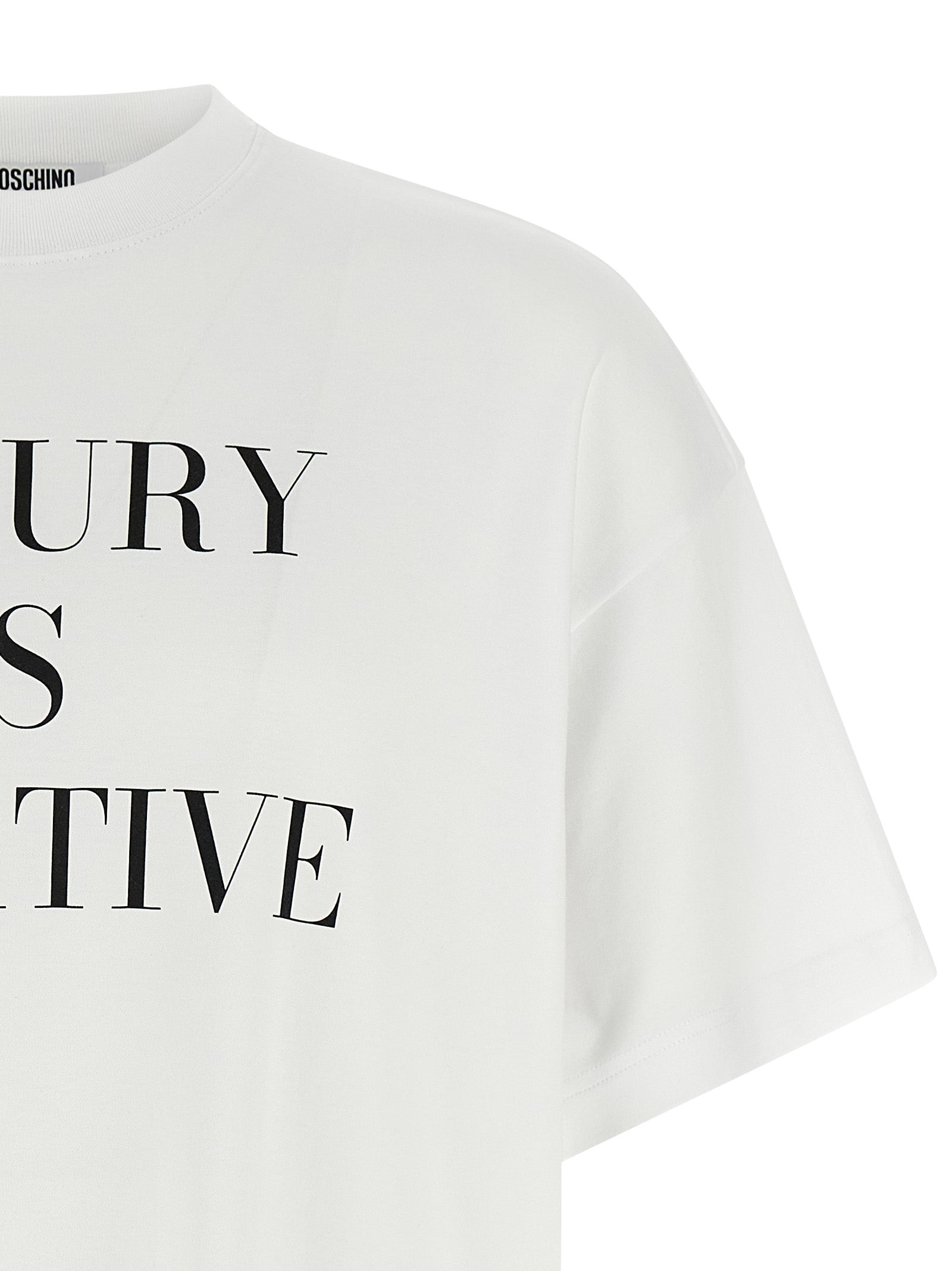 T-Shirt by Moschino for women in cotton white & print features an edgy silhouette, meticulously detailed with a sophisticated and crew neckline for a truly edgy finish.