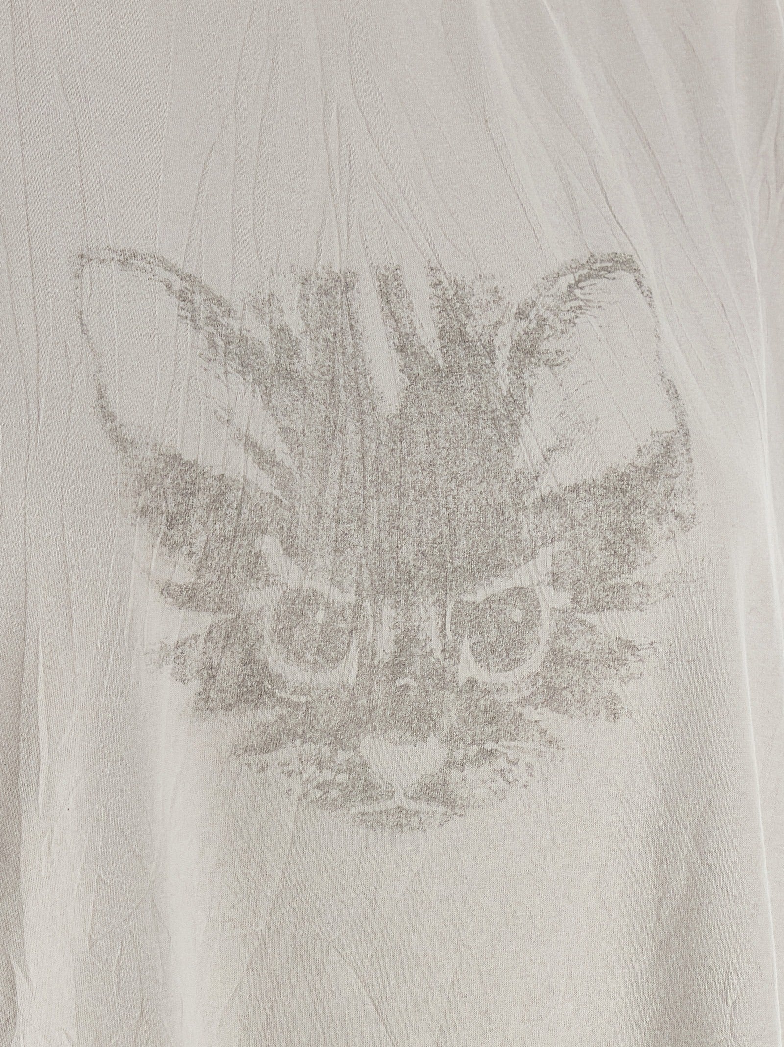 T-Shirt by Balenciaga for women in cotton white features an edgy silhouette, meticulously detailed with a sophisticated and for a truly edgy finish.