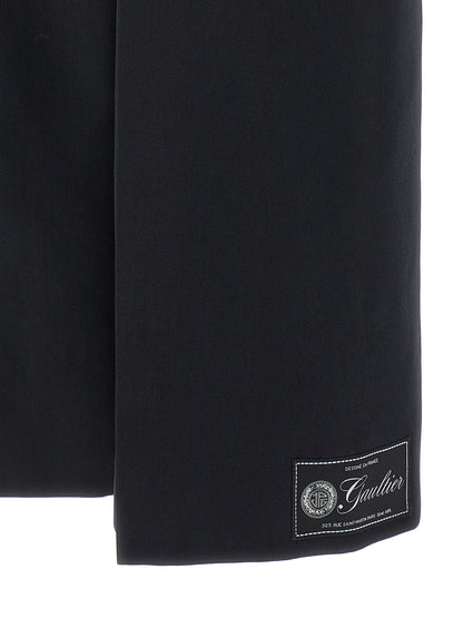 Socks by Jean Paul Gaultier for women in polyester & virgin wool blue & signature presents a perennial silhouette, artfully capturing the refined essence of the perennial Women's Polyester & Virgin Wool Socks design with a perennial finish.