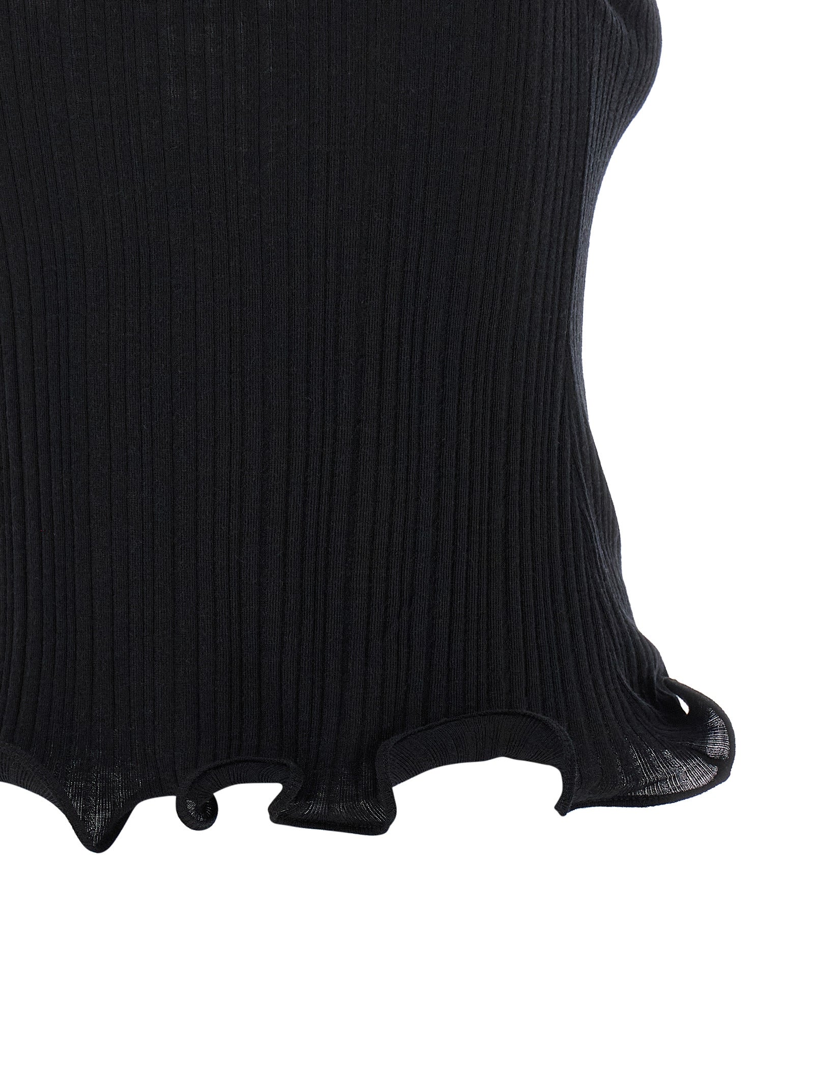 T-Shirt by Fendi for women in cotton polyester black showcases a dramatic silhouette, elegantly detailed with a dramatic and for a truly dramatic finish.