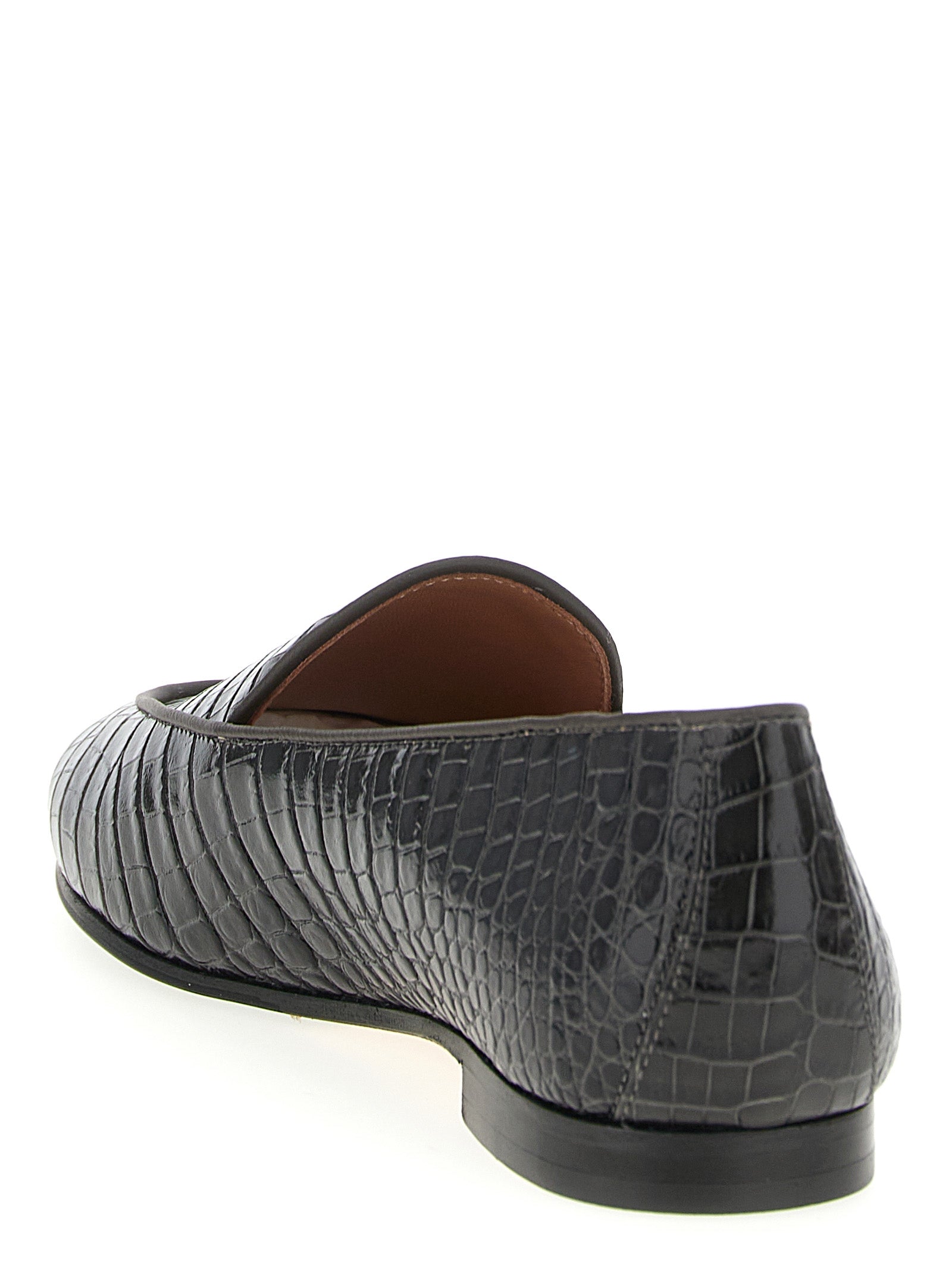 Flat Loafer Slip-On Slippers Shoes by Aquazzura for women in calfskin & lamb leather black showcases a resplendent Women's Calfskin & lamb Leather Flat Loafer Slip-On Slippers Shoes aesthetic, defined by its resplendent and elegant flat.