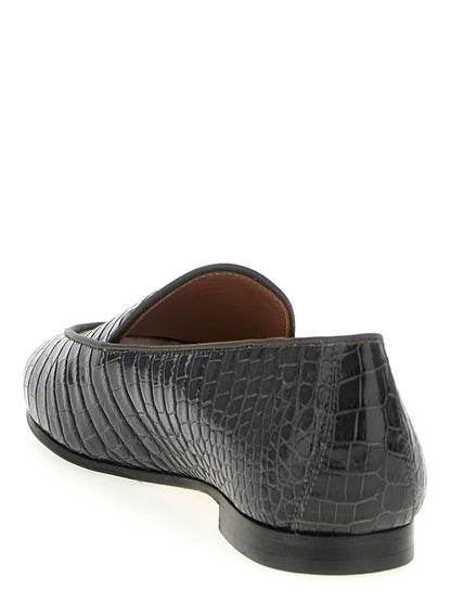 Flat Loafer Slip-On Slippers Shoes by Aquazzura for women in calfskin & lamb leather black showcases a resplendent Women's Calfskin & lamb Leather Flat Loafer Slip-On Slippers Shoes aesthetic, defined by its resplendent and elegant flat.