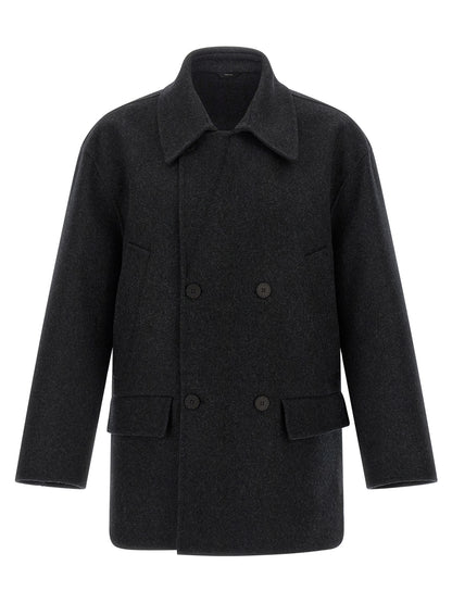 Overcoat by Fendi for men in virgin wool felt gray showcases a architectural silhouette, artfully detailed with a distinctive shirt-collar neckline and functional pockets for a architectural finish.