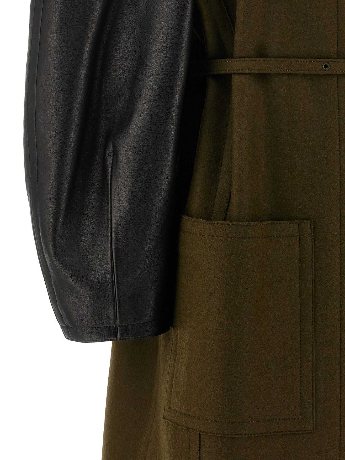 This Fendi women viscose wool & leather Trench Coat in bicolour & green presents a high style silhouette, meticulously detailed with pockets and a high style for a sophisticated, timeless look.