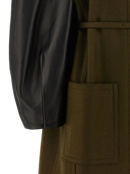 This Fendi women viscose wool & leather Trench Coat in bicolour & green presents a high style silhouette, meticulously detailed with pockets and a high style for a sophisticated, timeless look.