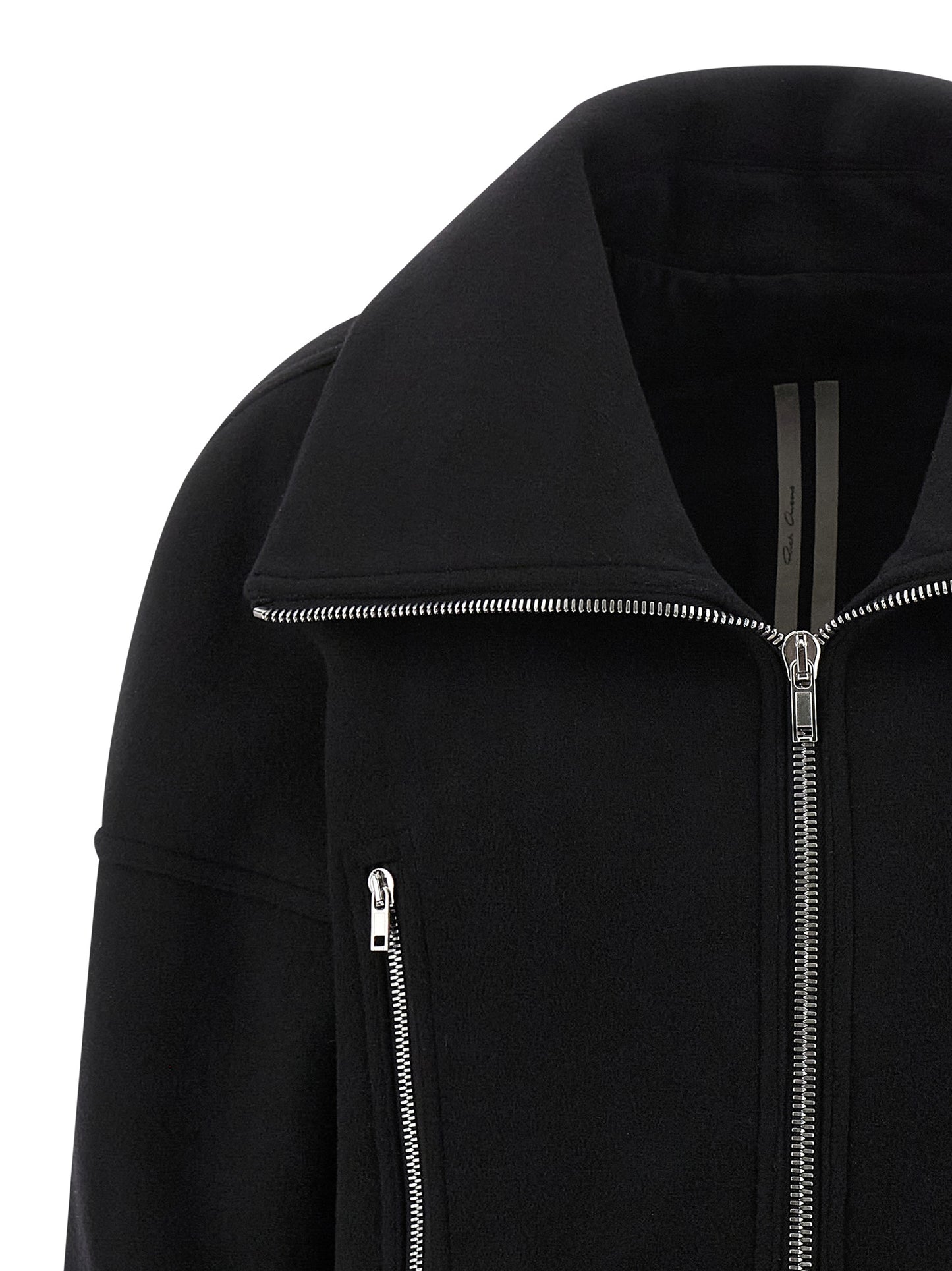 Overcoat by Rick Owens for women in virgin wool black features an voluminous silhouette, showcasing distinct pockets and a voluminous high-neck neckline for a truly voluminous aesthetic.