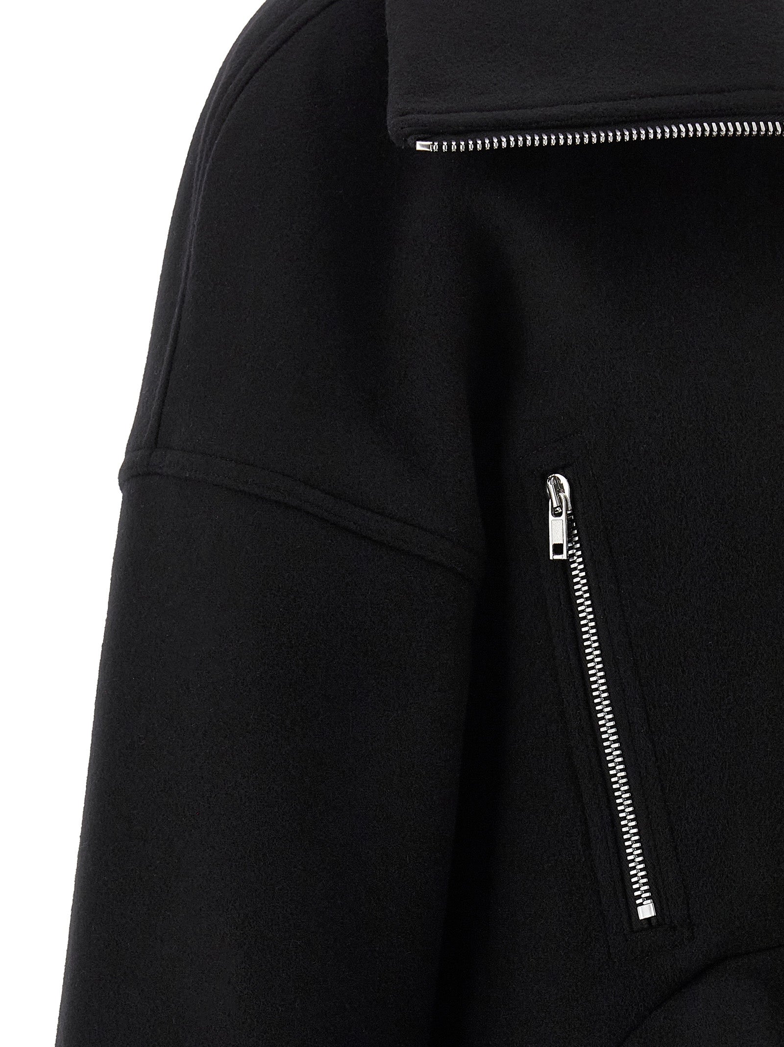 Overcoat by Rick Owens for women in virgin wool black features an satoral silhouette, showcasing a sophisticated and satoral pockets for a premium, timeless look.