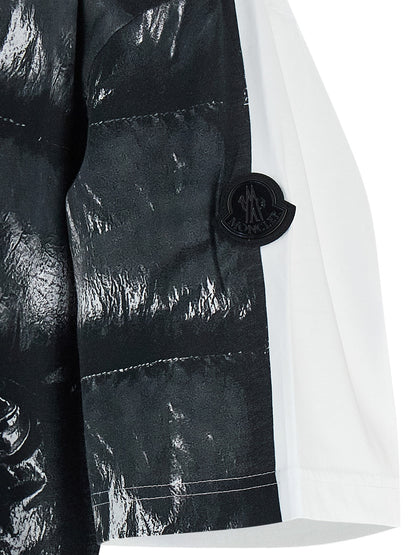 T-Shirt by MONCLER GENIUS for men in cotton black & print showcases a fashionable silhouette, elegantly detailed with a fashionable and for a sophisticated, high-fashion look.