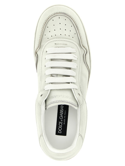 Sneakers by Dolce & Gabbana for men in tu calf & lamb leather white features an versatile design from the Men's Low Top TU Calf & Lamb Leather Sneakers collection, highlighting a versatile low-top style for a premium, high-fashion look.