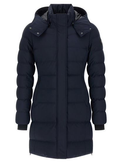 This Hooded Parka by Moose Knuckles for women in nylon leather blue presents a enveloping silhouette, meticulously detailed with windproof & hooded and a enveloping hooded high-neck neckline.