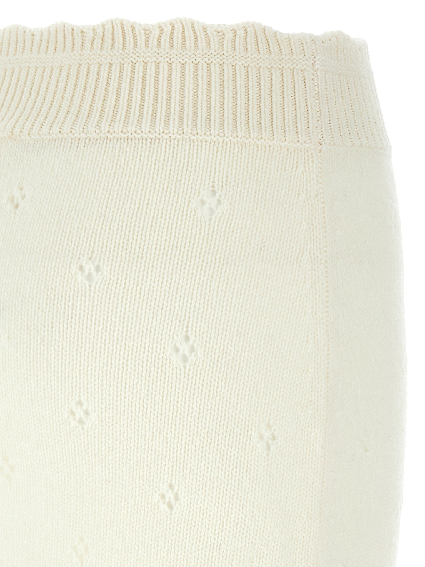 Skirt by Chloé for women in cashmere white, patterned & jacquard features a sublime silhouette, showcasing the sublime design of the Women's Cashmere Mini Long Skirt in a sophisticated mini long.