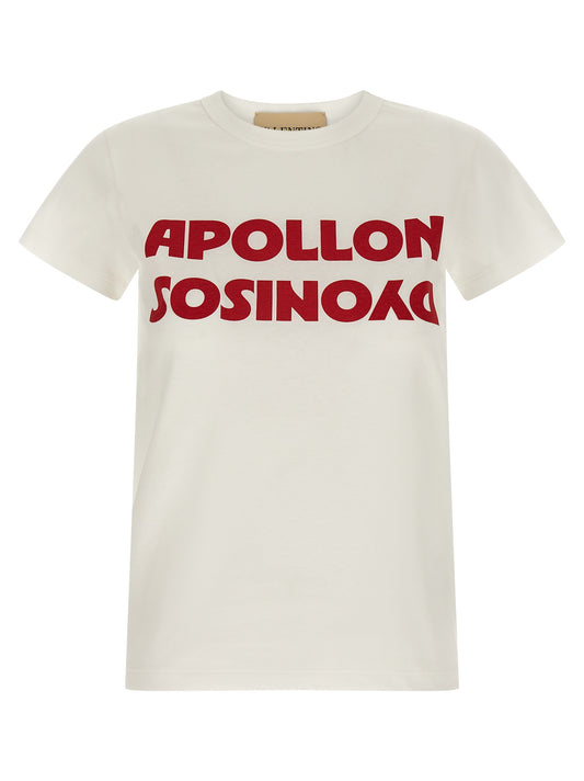T-Shirt by Valentino Garavani for women in cotton white & print features an edgy silhouette, meticulously detailed with a sophisticated short-sleeve and crew neckline for a truly edgy finish.