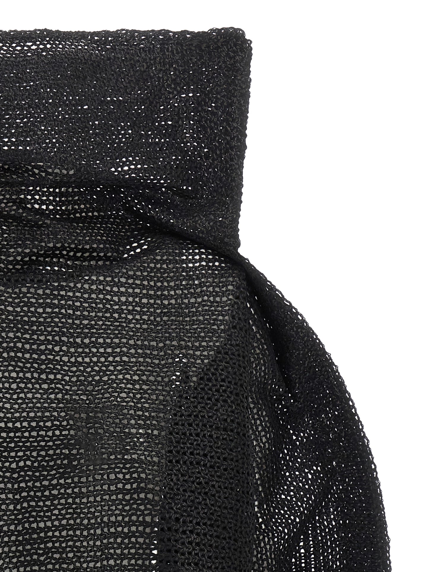 Sweatshirt by Issey Miyake for women in alpaca wool & polyester black features an exquisite silhouette, showcasing and details for a exquisite look.