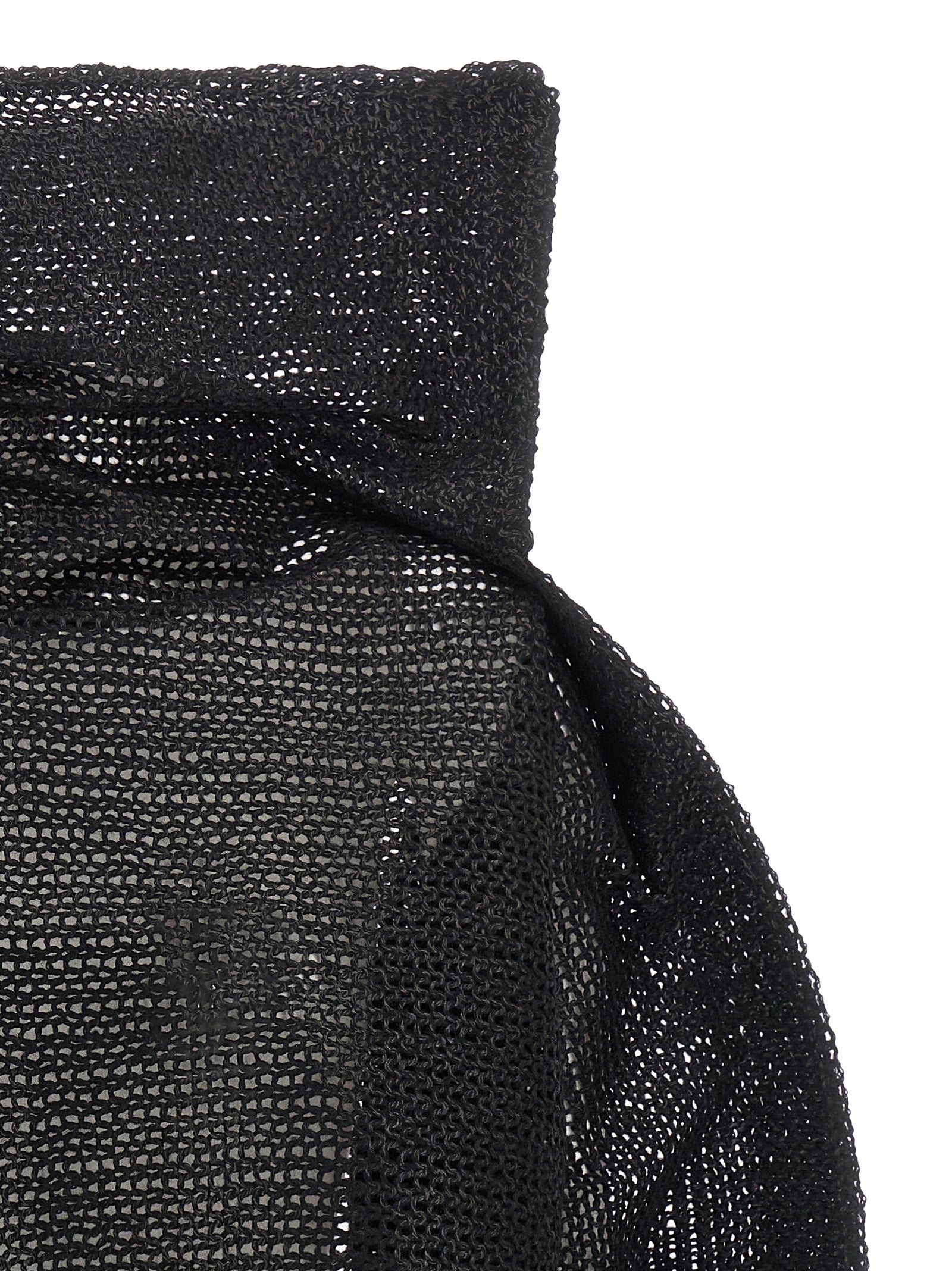 Sweatshirt by Issey Miyake for women in alpaca wool & polyester black features an exquisite silhouette, showcasing and details for a exquisite look.