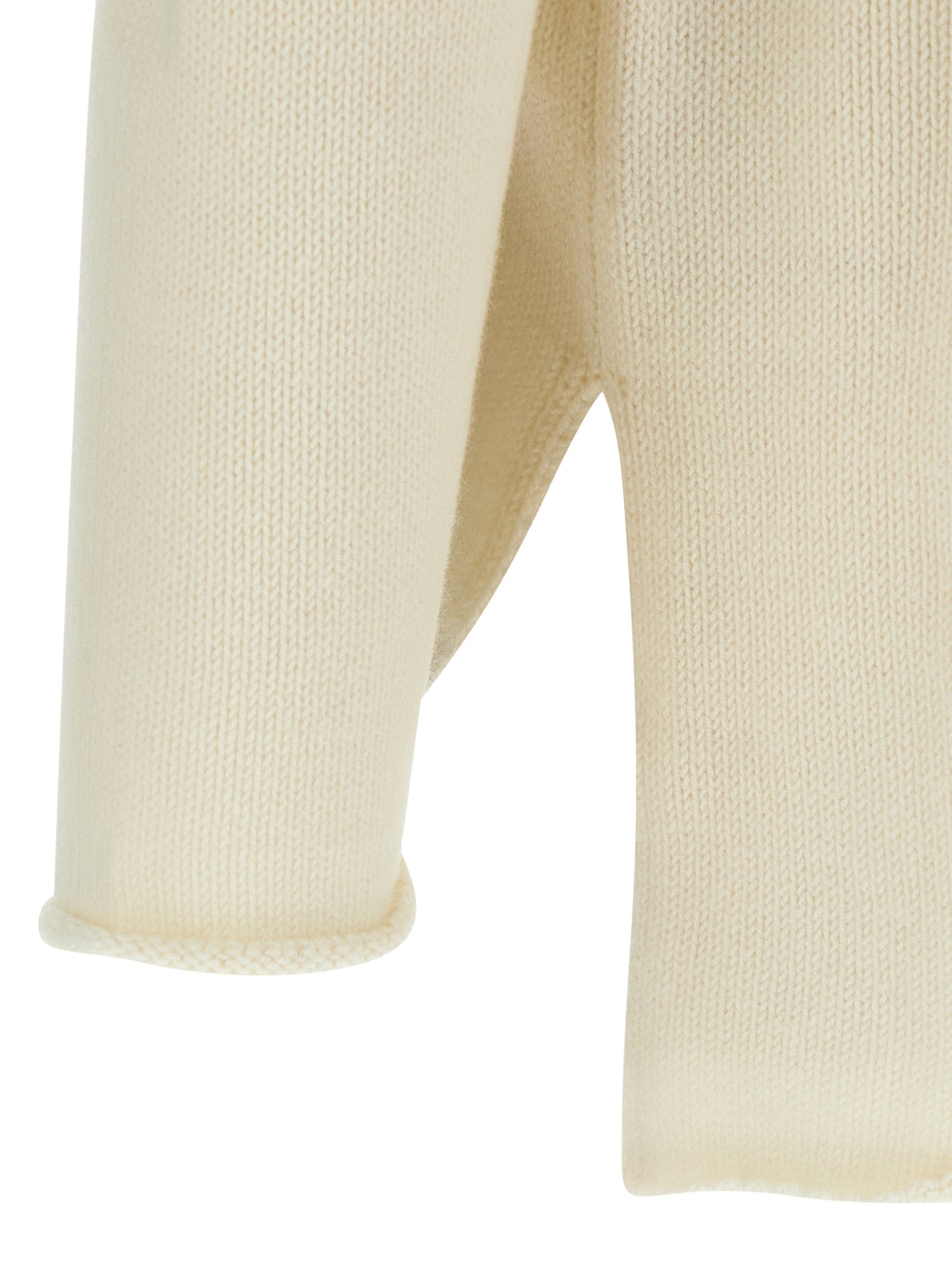 Cardigan by Undercover for men in wool acrylic white & print features an impeccable silhouette, showcasing a sophisticated and detail for a truly impeccable finish.