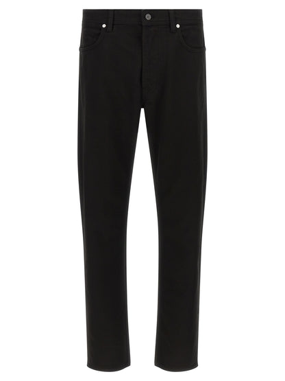 Jeans by Stone Island for men in denim cotton black & signature presents a refined pantology silhouette, artfully defined by a refined pantology straight-leg, long, and a sophisticated .