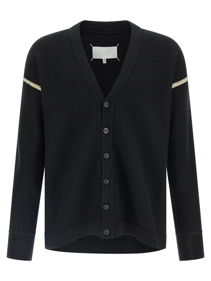 Cardigan by Maison Margiela for men in denim & virgin wool black features an crisp silhouette, showcasing a sophisticated v-neck neckline and detail for a truly crisp finish.