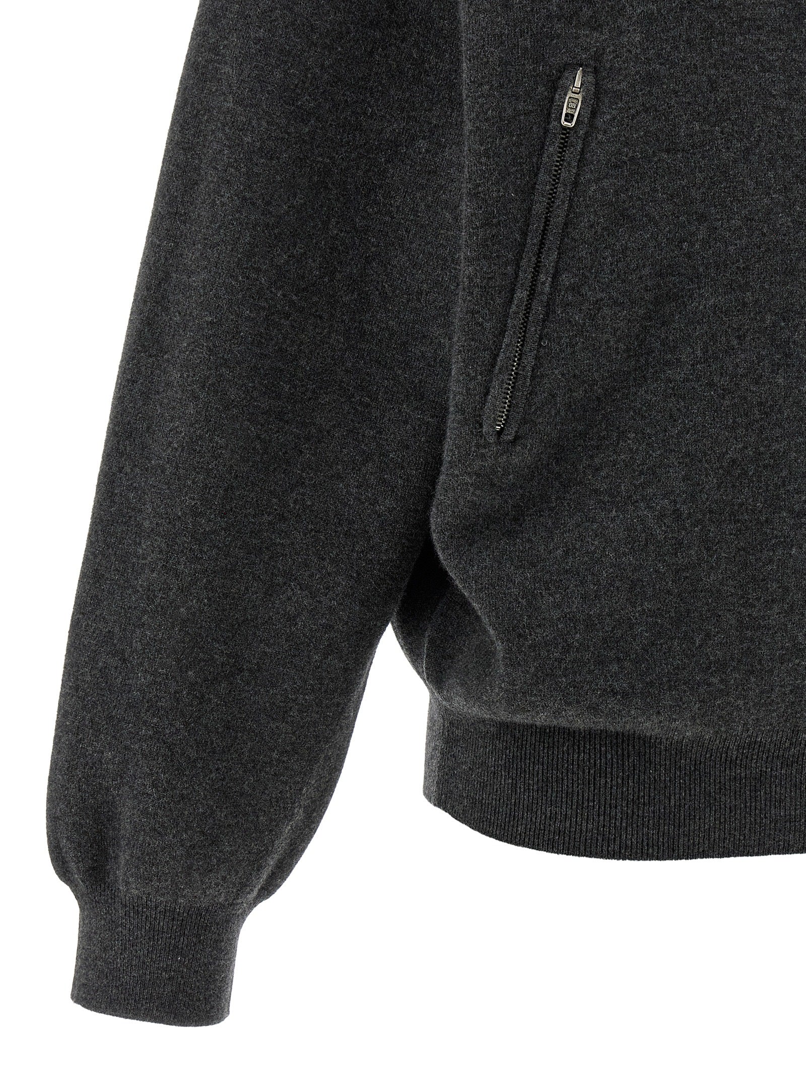 Cardigan by Balenciaga for women in wool gray features an impeccable silhouette, showcasing a sophisticated and detail for a truly impeccable finish.