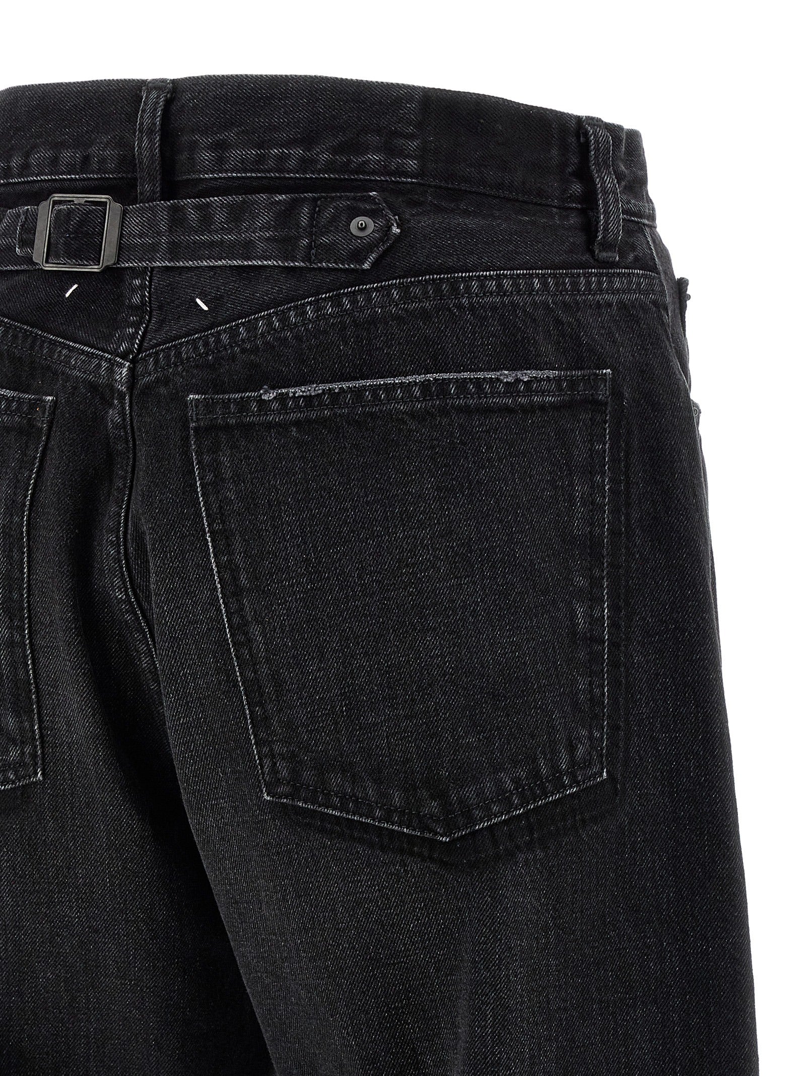 Jeans by Maison Margiela for men in denim cotton black presents a tailored silhouette, showcasing a tailored straight-leg and long cut with a refined for a truly tailored aesthetic.