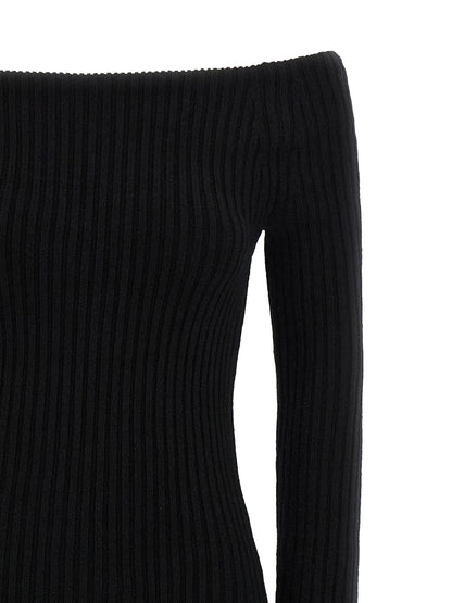 Dress by Max Mara for women in cashmere wool & nylon black presents a sinuous silhouette, showcasing a sophisticated and detailed with a sinuous long for a refined finish.
