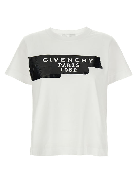 T-Shirt by Givenchy for women in cotton bicolour, black & white showcases a fashionable silhouette, elegantly detailed with a fashionable short-sleeve and crew neckline for a sophisticated, high-fashion look.