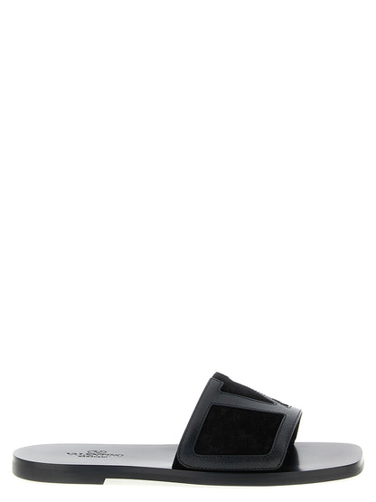 Flat Shoes by Valentino Garavani for men in suede calfskin leather black & signature features an ergonomic silhouette, perfectly showcasing Viva Superstar V Logo Men's Suede Calfskin Leather Flat Shoes with its distinct flat and elegant .