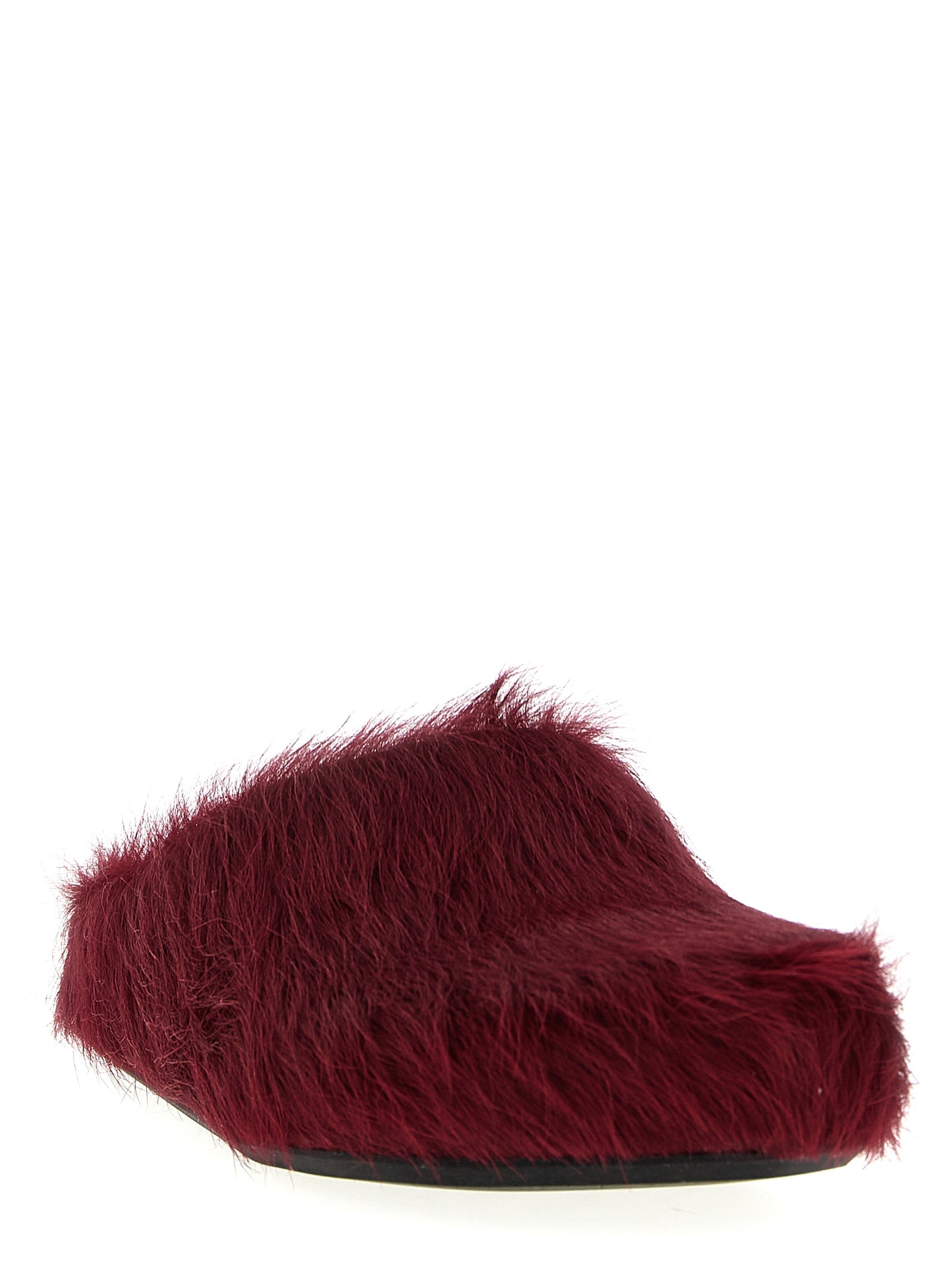 Clogs Flat Shoes by Marni for men in bos taurus calfskin leather bordeaux showcases a dynamic silhouette, artfully capturing Men's Bos Taurus Calfskin Leather Clogs Flat Shoes through its distinctive and elegant .