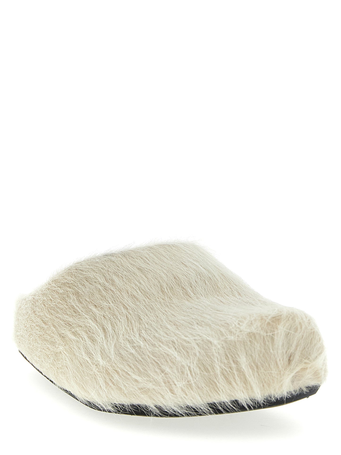 Flat Mule Mules Shoes by Marni for men in bos taurus calfskin leather white showcases a resplendent Men's Bos Taurus Calfskin Leather Flat Mule Mules Shoes aesthetic, defined by its resplendent and elegant flat.