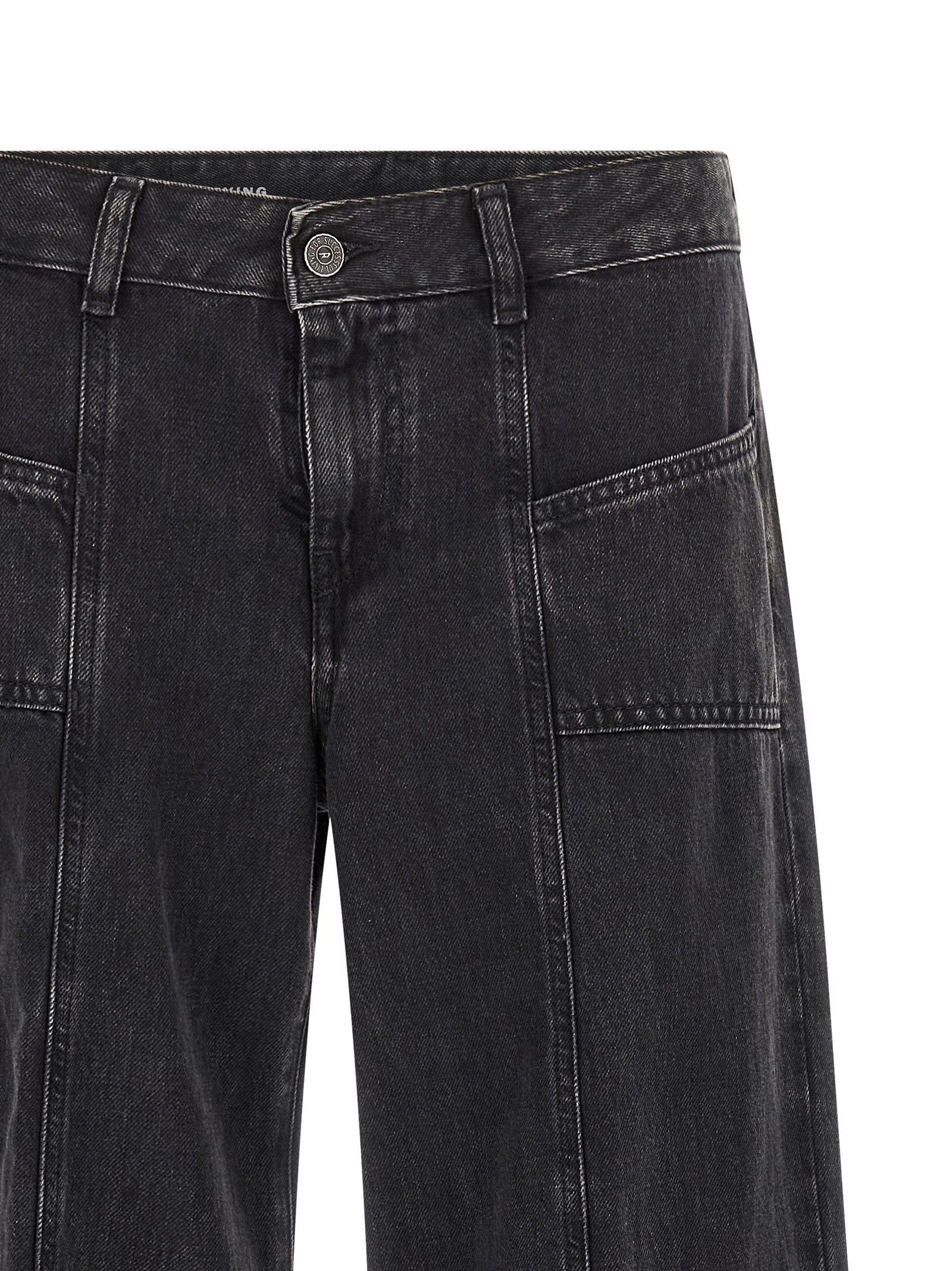 Jeans by Diesel for women in lyocell & denim cotton black presents a refined pantology silhouette, artfully defined by a refined pantology wide, long, and a sophisticated mid rise.