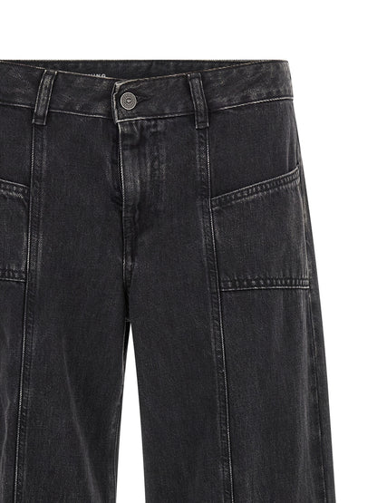 Jeans by Diesel for women in lyocell & denim cotton black presents a refined pantology silhouette, artfully defined by a refined pantology wide, long, and a sophisticated mid rise.