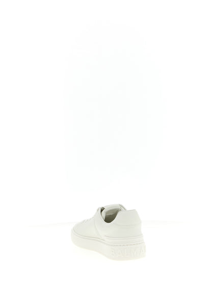Sneakers by Balmain for men in calfskin leather white & signature features a chic design, perfectly showcasing the chic fashion style of this Men's Fashion Calfskin Leather Sneakers.