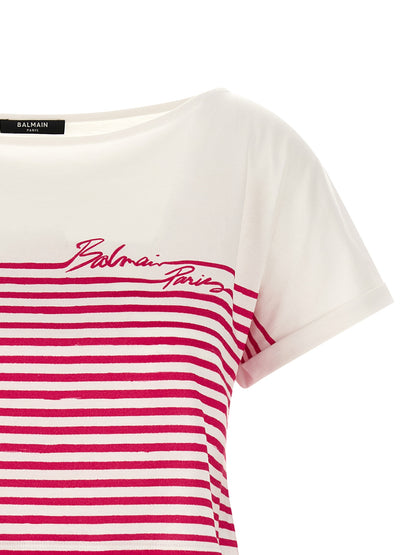 T-Shirt by Balmain for women in cotton fuchsia showcases a dramatic silhouette, elegantly detailed with a dramatic and for a truly dramatic finish.