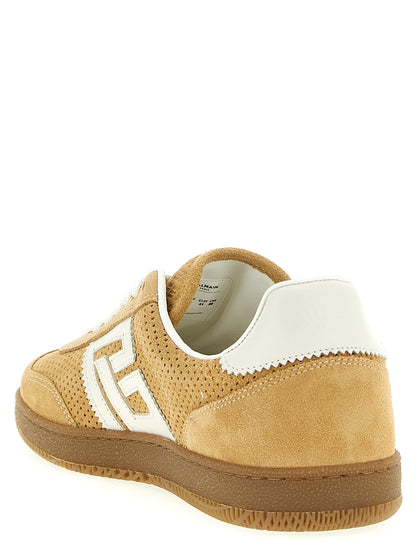 Sneakers by Balmain for women in suede calfskin leather beige presents a impeccable silhouette as Women's Low Top Suede Calfskin Leather Sneakers, expertly defined by a impeccable low-top style for a impeccable, high-fashion look.