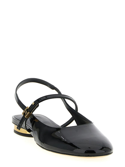 Ballet Mary-Jane Flat Shoes by Tod's for women in patent calfskin leather black features an statuesque silhouette from the Women's Patent Calfskin Leather Ballet Mary-Jane Flat Shoes collection, showcasing a and a statuesque for a statuesque look.