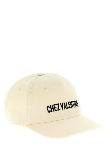 Baseball Cap by Valentino Garavani for men in cotton beige features a distinguished silhouette, showcasing the distinguished design of the Cotton Baseball Cap for a sophisticated, elevated look.