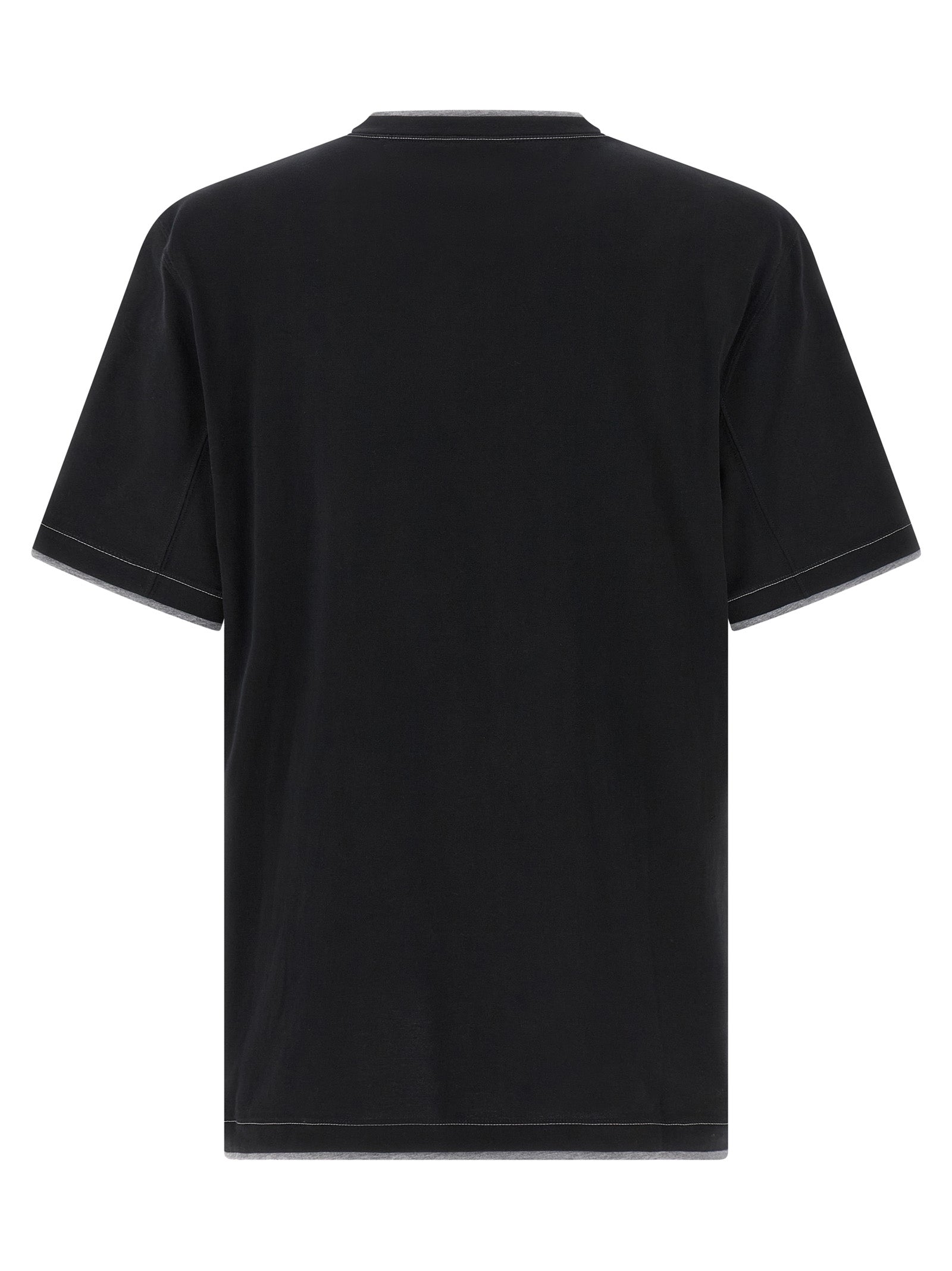 T-Shirt by Brunello Cucinelli for men in cotton black showcases a dramatic silhouette, elegantly detailed with a dramatic crew neckline and for a truly dramatic finish.