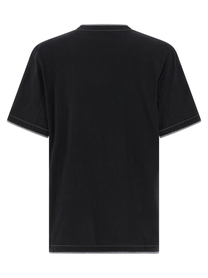 T-Shirt by Brunello Cucinelli for men in cotton black showcases a dramatic silhouette, elegantly detailed with a dramatic crew neckline and for a truly dramatic finish.