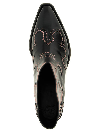Ankle Chelsea Cowboy Boots by Ganni for women in polyester polyethylene polyurethane leather & cotton black & olive features an enchanting design from the Women's Polyester Polyethylene Polyurethane Leather & Cotton Ankle Chelsea Cowboy Boots collection, highlighting a enchanting and for a refined look.