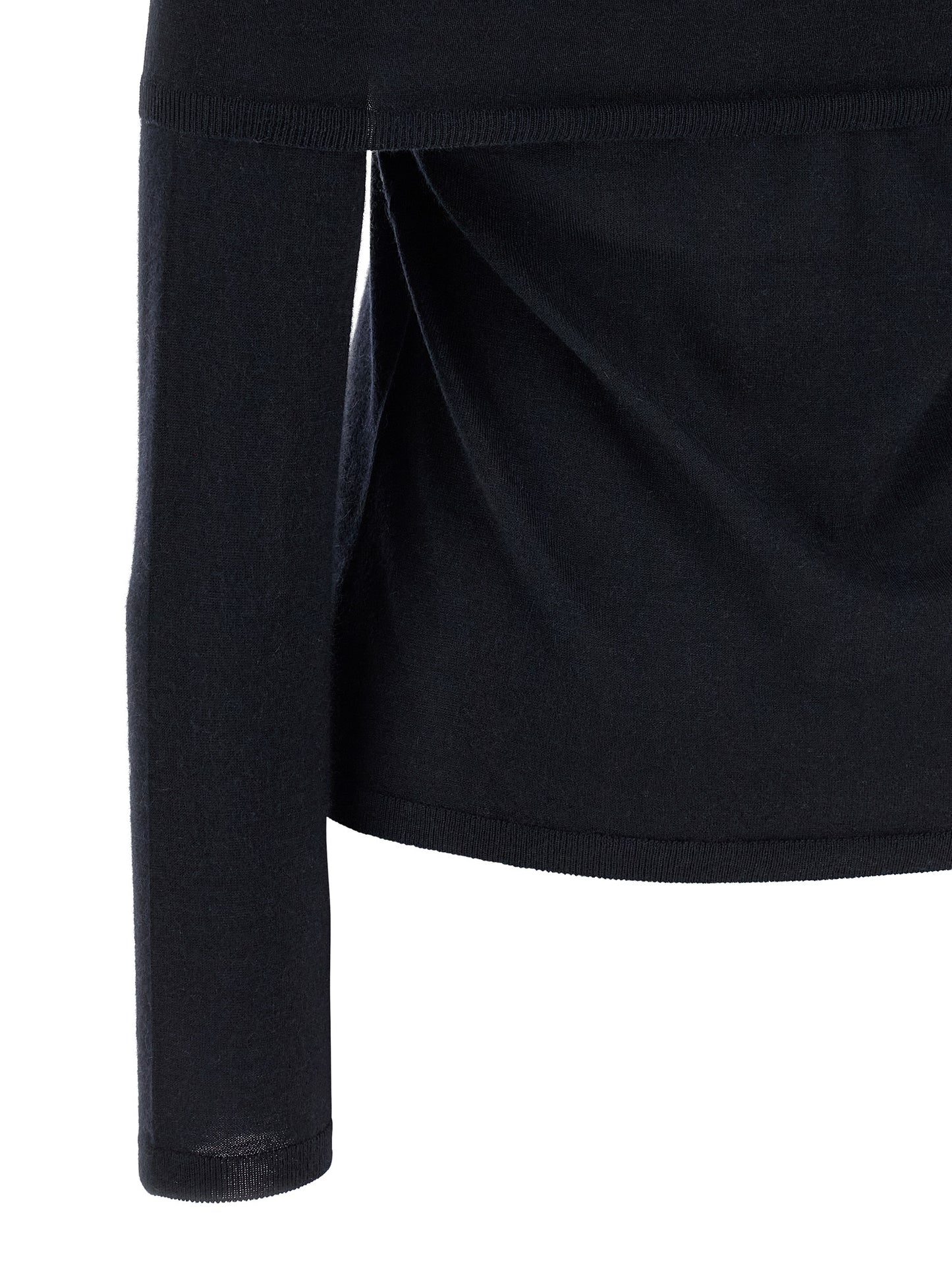 Cardigan by Max Mara for women in cashmere blue features an crisp silhouette, showcasing a sophisticated boat neckline and detail for a truly crisp finish.