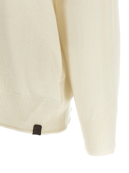 Hooded Cardigan by Max Mara for women in cashmere white showcases a captivating silhouette, artfully detailed with a captivating and for a truly sophisticated captivating look.