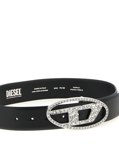 Belt by Diesel for women in leather & metal black features an artisanal silhouette, showcasing the artisanal craftsmanship of the 1 Dr Leather & Metal Belt collection for a artisanal finish.
