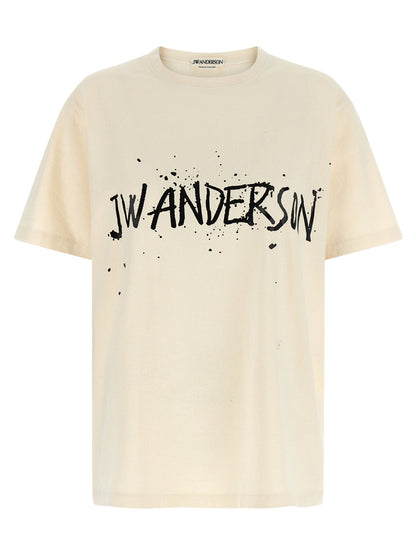 T-Shirt by J.W.Anderson for women in cotton beige showcases a fashionable silhouette, elegantly detailed with a fashionable short-sleeve and crew neckline for a sophisticated, high-fashion look.
