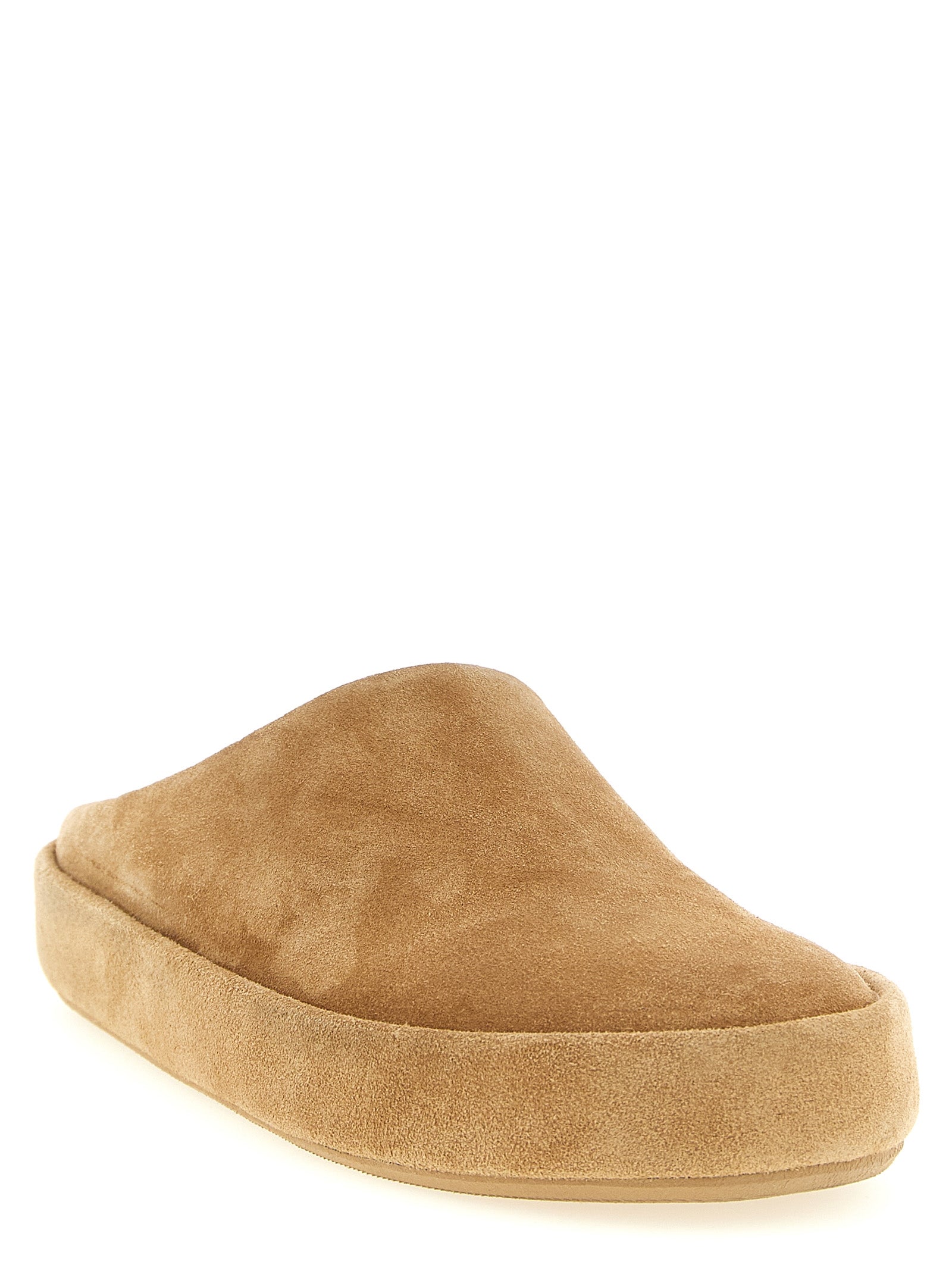 This Flat Mule Mules Shoes by Marsell for men in bos taurus calfskin leather beige features an exquisite silhouette from the Men's Bos Taurus Calfskin Leather Flat Mule Mules Shoes collection, defined by a sophisticated flat and elegant .